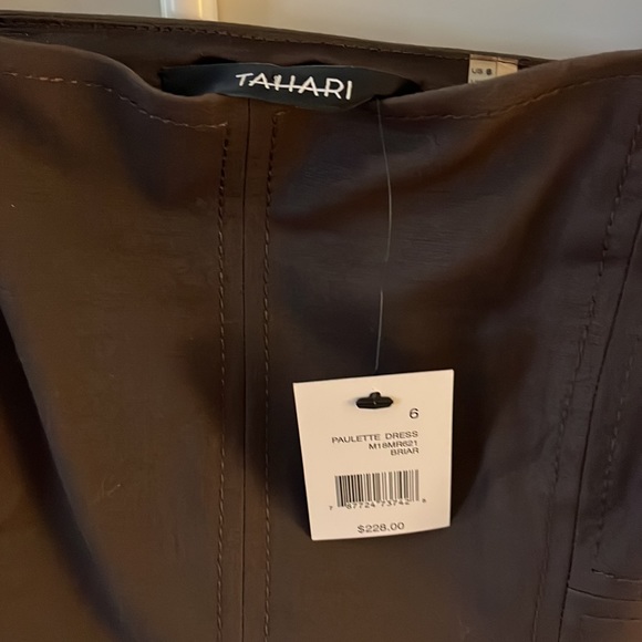 Tahari, dress size 6 - Picture 2 of 4